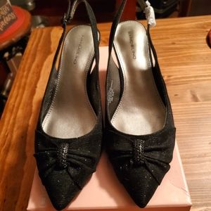 New Bandolino Black size 9 dress shoe